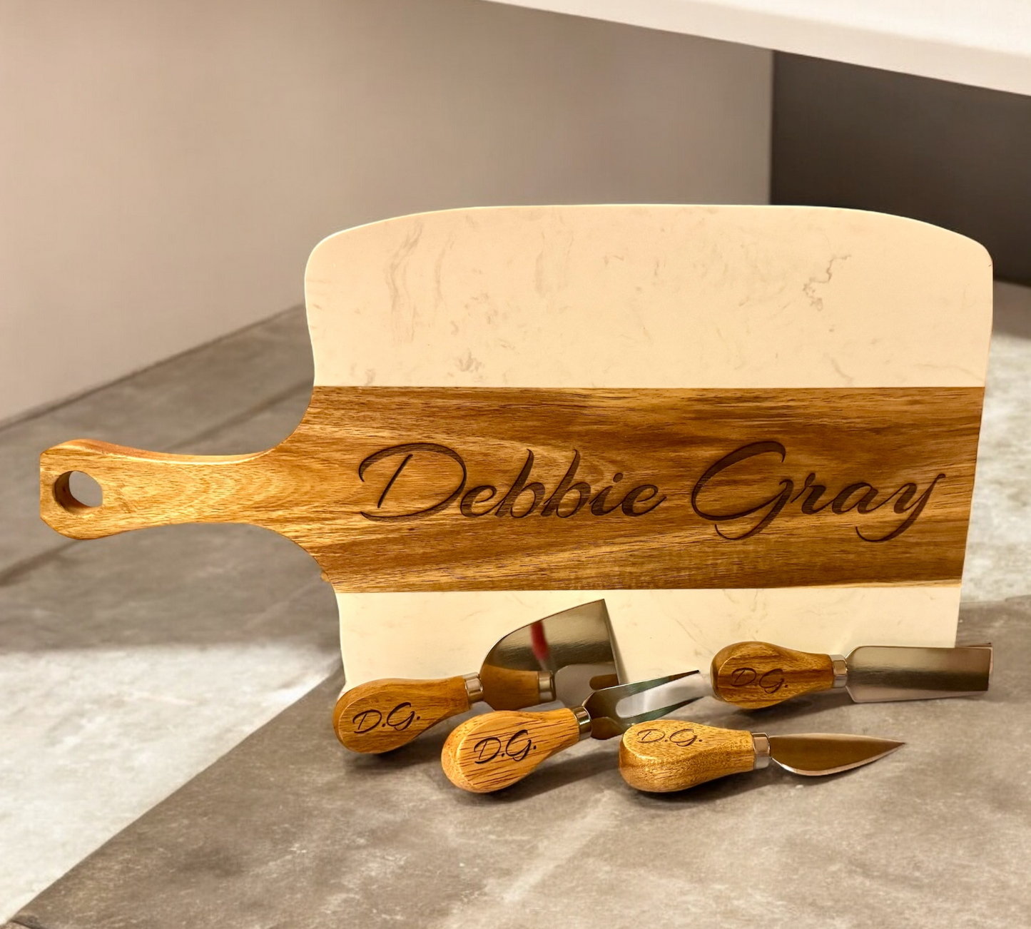 Elegant Marble and Acacia Wood Charcuterie Board Set